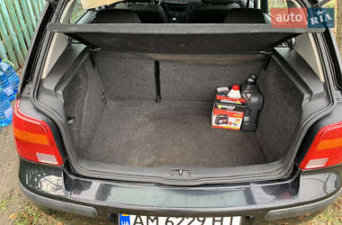 Хэтчбек Volkswagen Golf 2001 в Житомире