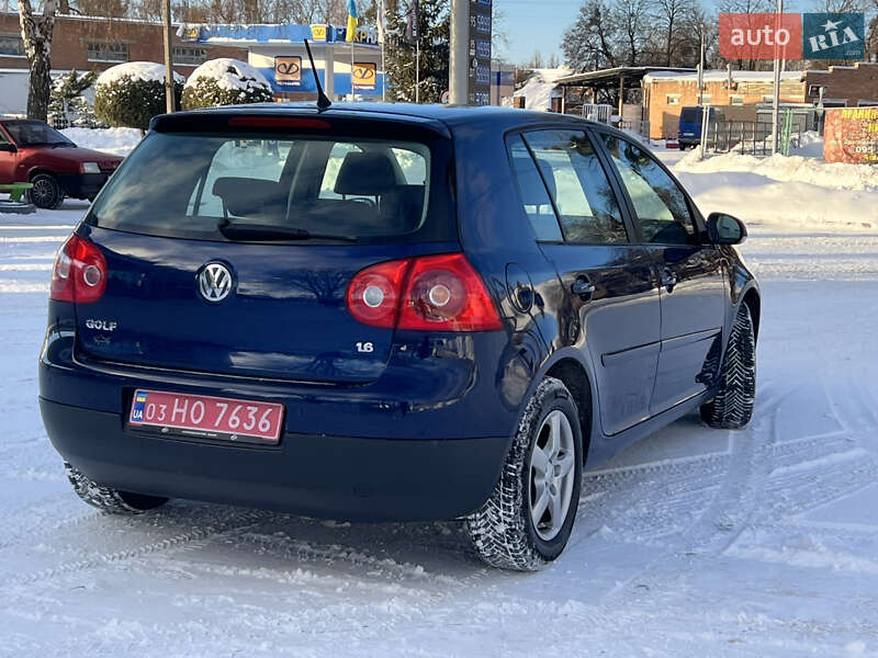 Хетчбек Volkswagen Golf 2007 в Лубнах