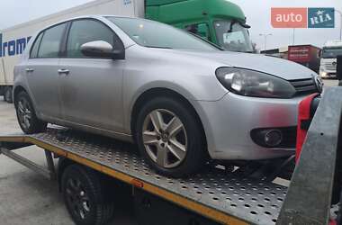 Хэтчбек Volkswagen Golf 2010 в Ковеле