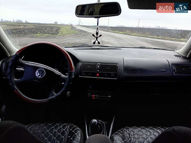 Универсал Volkswagen Golf 2001 в Великой Багачке