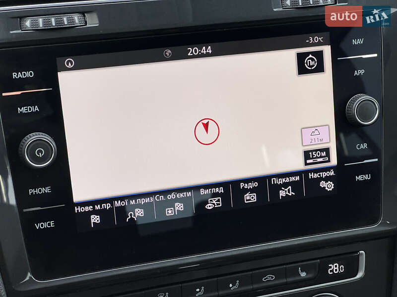 Универсал Volkswagen Golf 2019 в Луцке