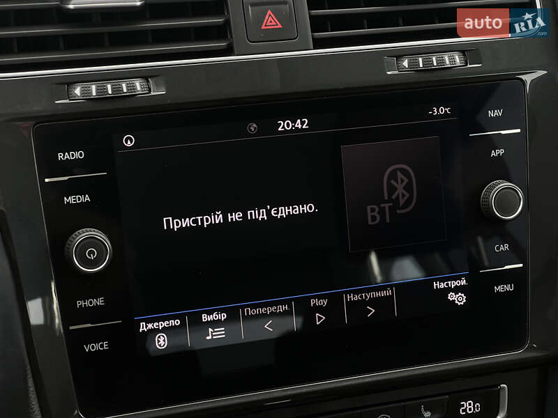 Универсал Volkswagen Golf 2019 в Луцке