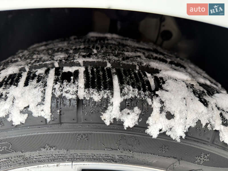 Хетчбек Volkswagen Golf 2018 в Києві