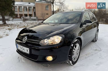 Универсал Volkswagen Golf 2012 в Калуше