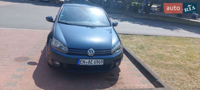 Хетчбек Volkswagen Golf 2011 в Стрию