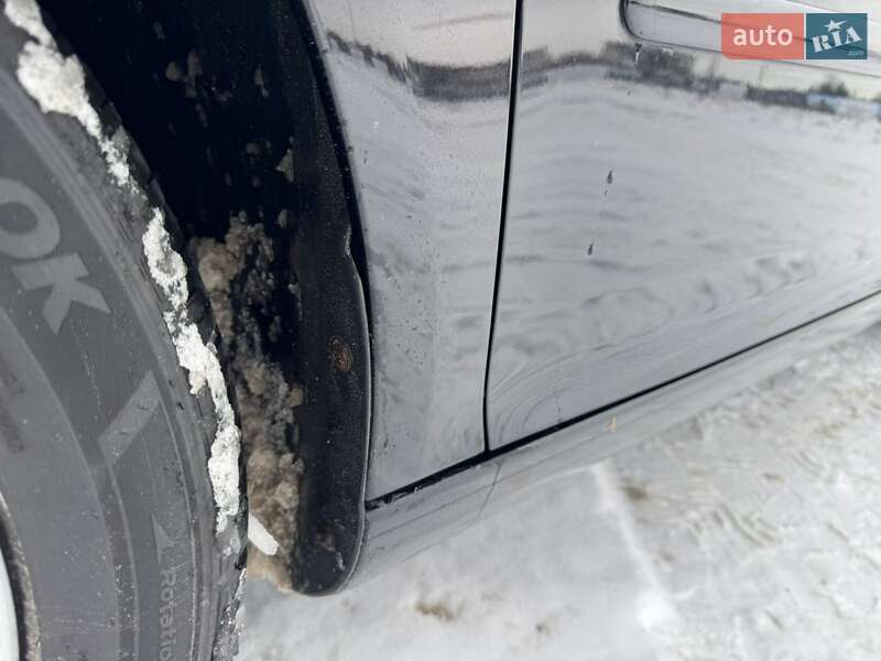 Хетчбек Volkswagen Golf 2008 в Львові