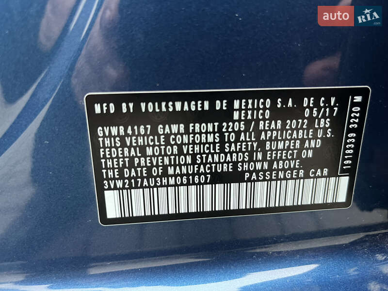 Хетчбек Volkswagen Golf 2017 в Вінниці