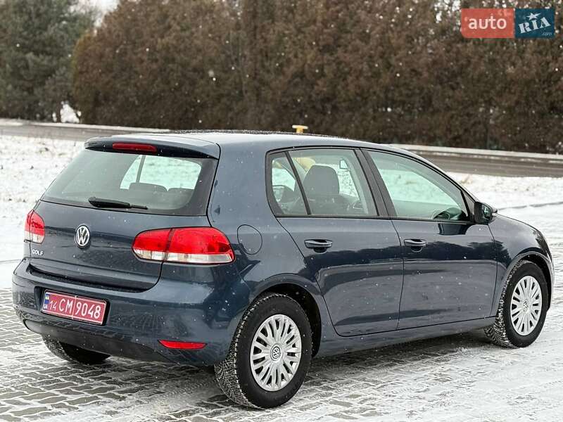 Хетчбек Volkswagen Golf 2010 в Вінниці