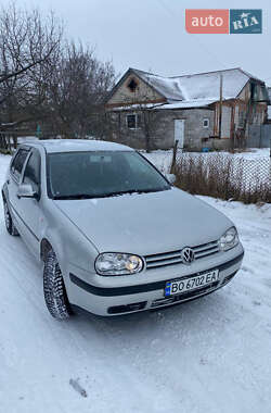 Хэтчбек Volkswagen Golf 1999 в Литине