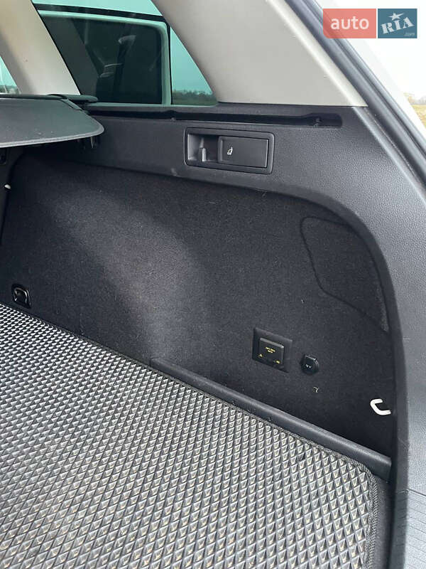 Универсал Volkswagen Golf 2015 в Львове