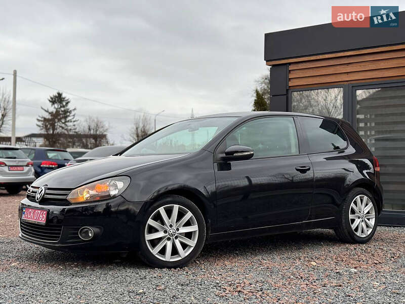 Хетчбек Volkswagen Golf 2010 в Дрогобичі