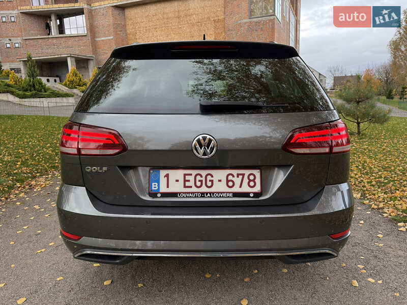 Універсал Volkswagen Golf 2018 в Хмельницькому