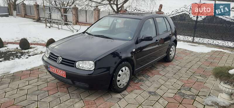 Хетчбек Volkswagen Golf 2001 в Бучачі