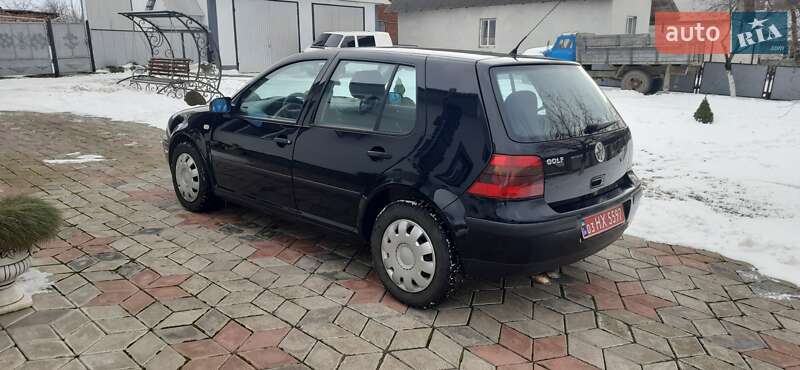 Хетчбек Volkswagen Golf 2001 в Бучачі
