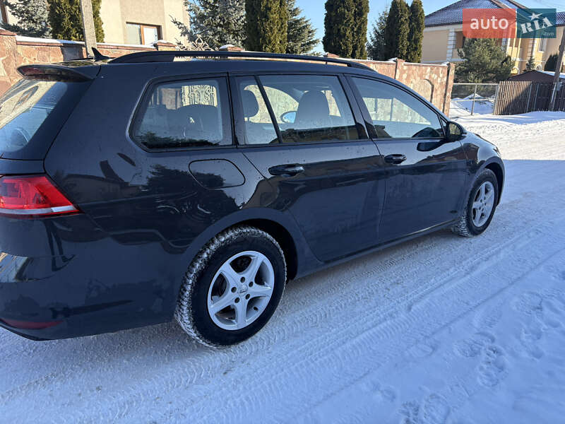 Универсал Volkswagen Golf 2016 в Тернополе