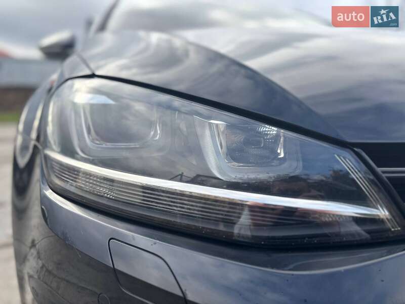 Универсал Volkswagen Golf 2013 в Глыбокой