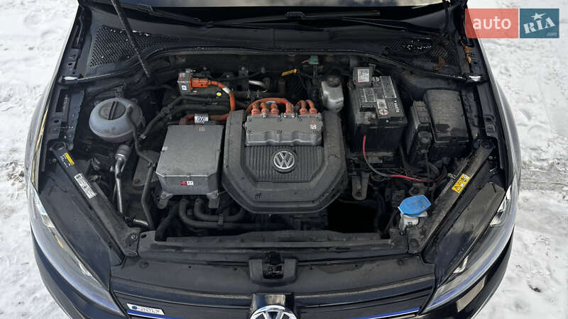 Хэтчбек Volkswagen Golf 2014 в Ровно фото 9 Хэтчбек Volkswagen Golf 2014 в Ровно