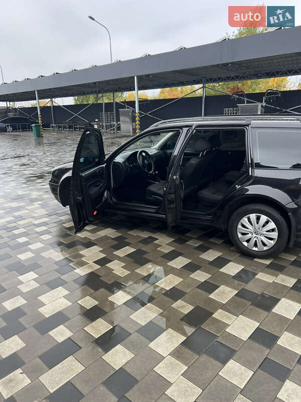 Универсал Volkswagen Golf 2000 в Полтаве