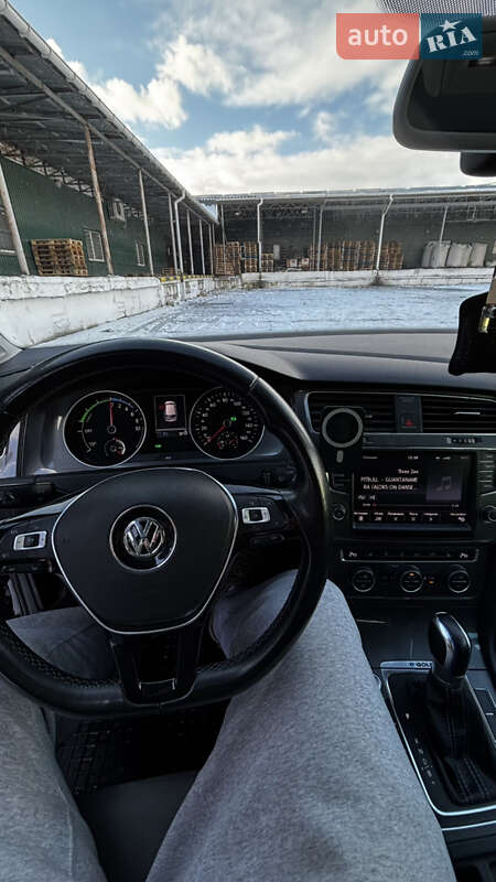 Хэтчбек Volkswagen Golf 2014 в Ровно фото 13 Хэтчбек Volkswagen Golf 2014 в Ровно