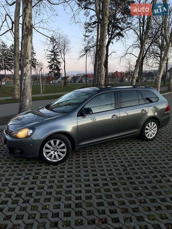 Универсал Volkswagen Golf 2013 в Мукачево