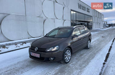 Универсал Volkswagen Golf 2011 в Луцке
