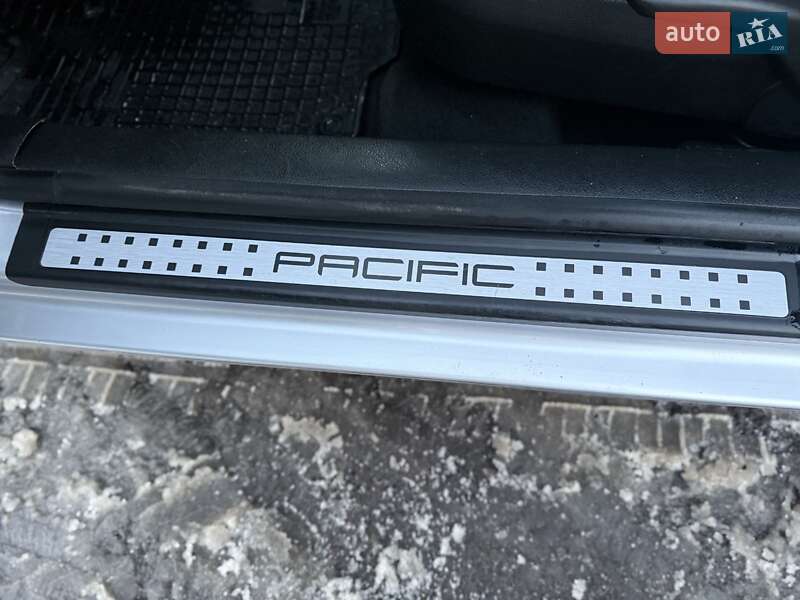 Универсал Volkswagen Golf 2003 в Ровно