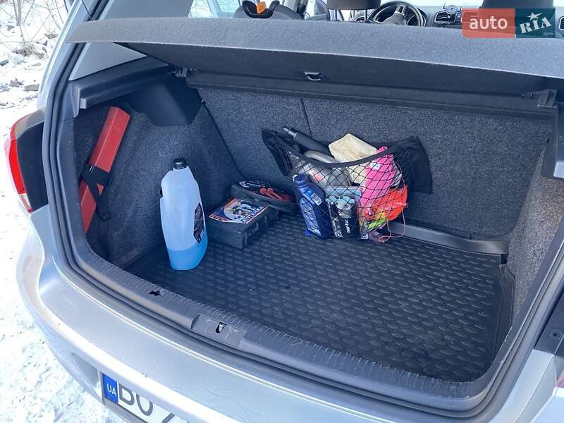 Хетчбек Volkswagen Golf 2011 в Львові фото 12 Хетчбек Volkswagen Golf 2011 в Львові