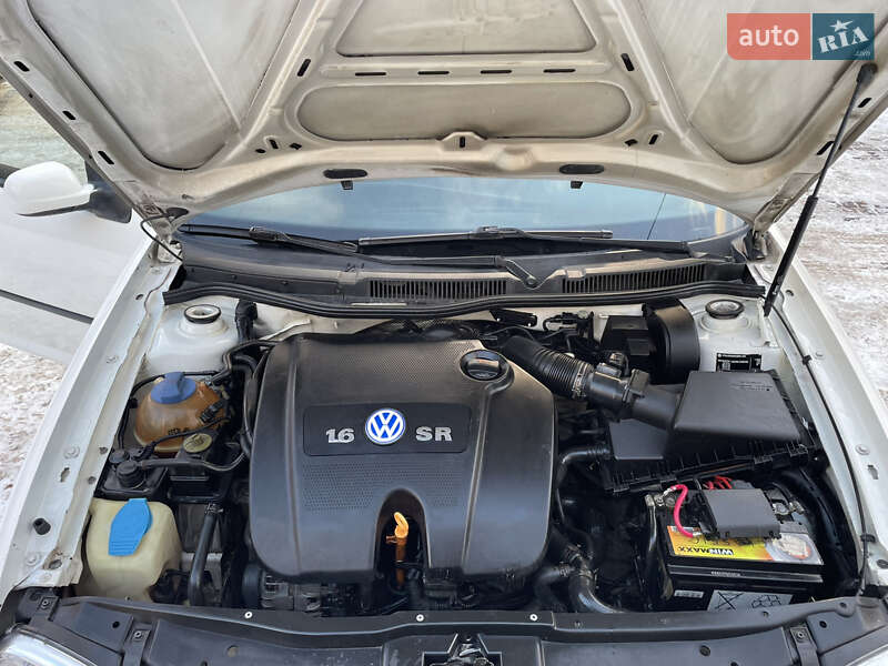 Универсал Volkswagen Golf 2001 в Львове