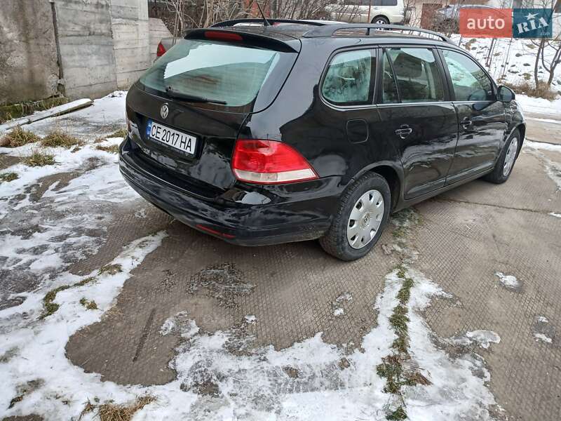 Универсал Volkswagen Golf 2009 в Черновцах