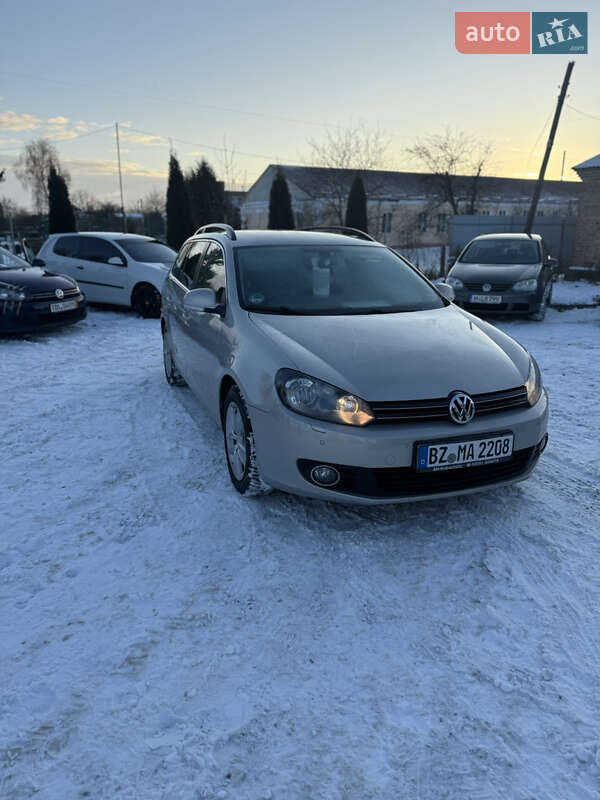 Універсал Volkswagen Golf 2009 в Хмельницькому
