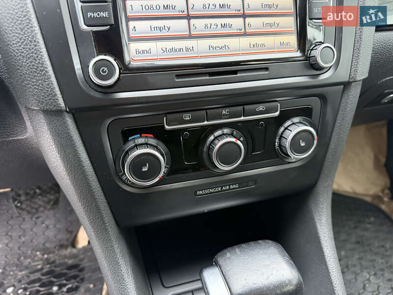 Хэтчбек Volkswagen Golf 2010 в Белой Церкви