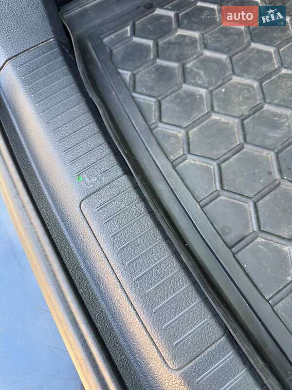 Універсал Volkswagen Golf 2014 в Івано-Франківську фото 18 Універсал Volkswagen Golf 2014 в Івано-Франківську