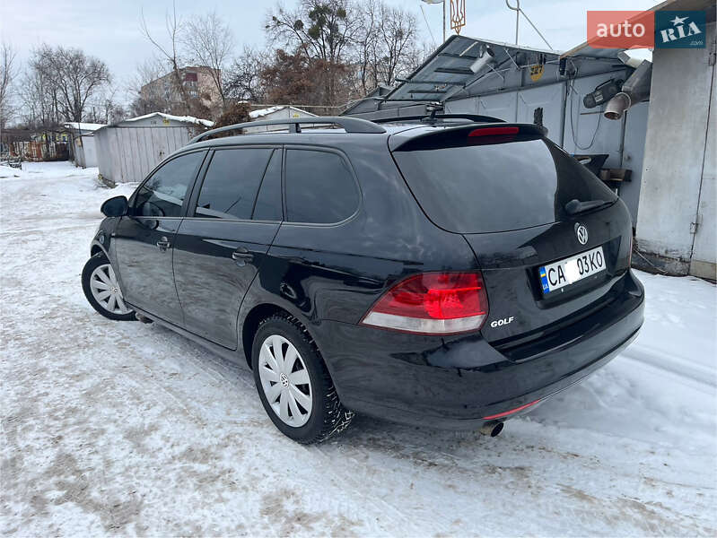Универсал Volkswagen Golf 2012 в Черкассах