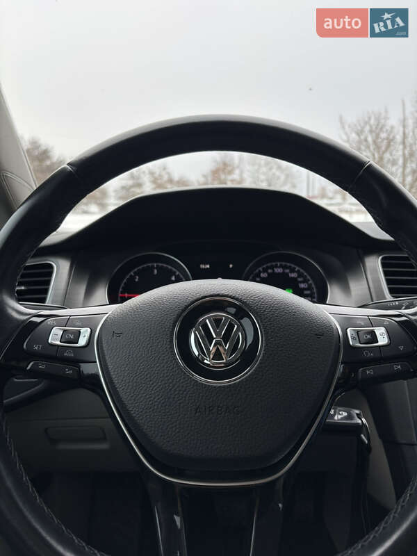 Хэтчбек Volkswagen Golf 2013 в Нетешине фото 20 Хэтчбек Volkswagen Golf 2013 в Нетешине