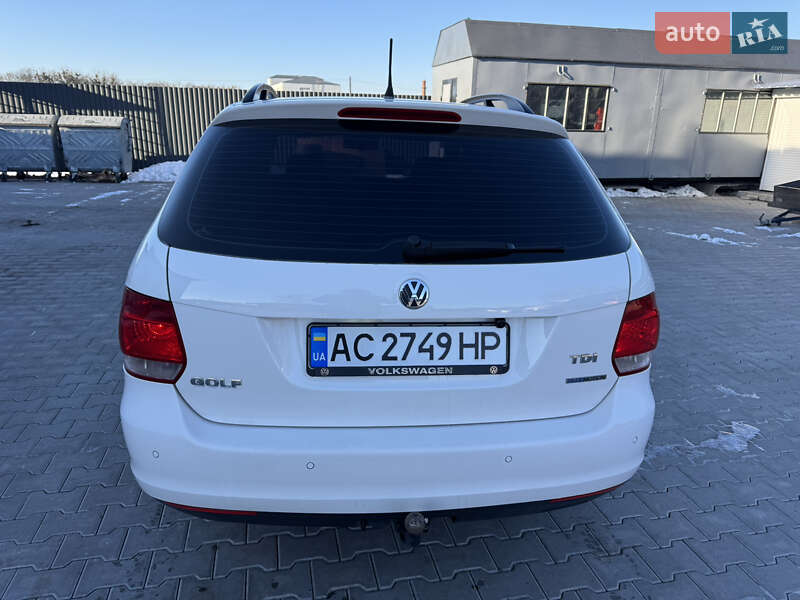 Універсал Volkswagen Golf 2009 в Володимирі