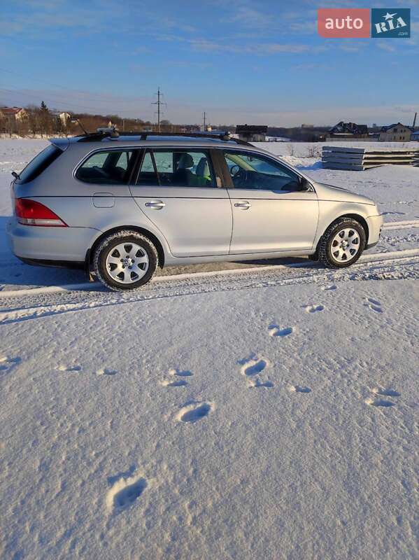 Універсал Volkswagen Golf 2007 в Тернополі