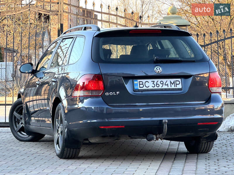 Универсал Volkswagen Golf 2007 в Самборе