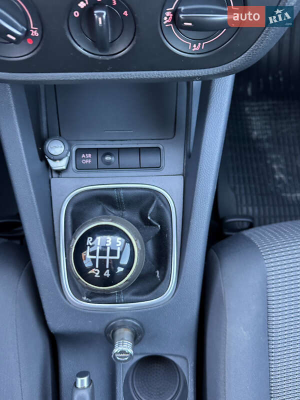 Универсал Volkswagen Golf 2007 в Самборе