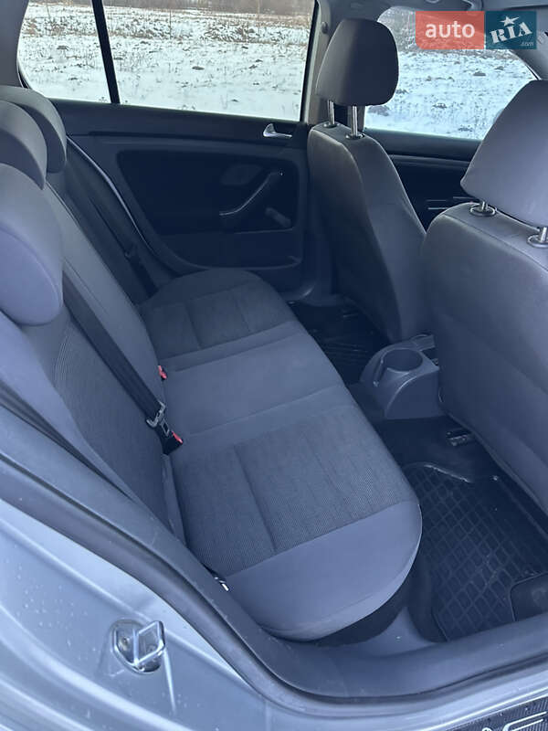 Хэтчбек Volkswagen Golf 2006 в Ровно фото 10 Хэтчбек Volkswagen Golf 2006 в Ровно