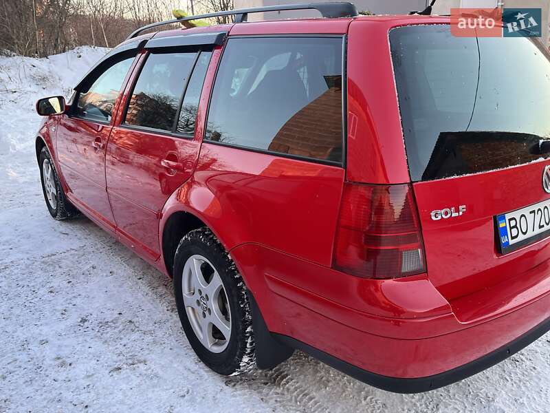 Універсал Volkswagen Golf 2006 в Тернополі