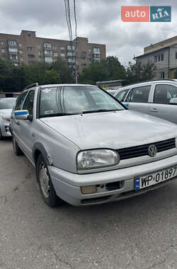 Универсал Volkswagen Golf 1997 в Харькове