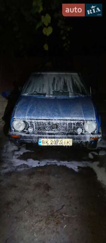 Хетчбек Volkswagen Golf 1987 в Здолбуніві