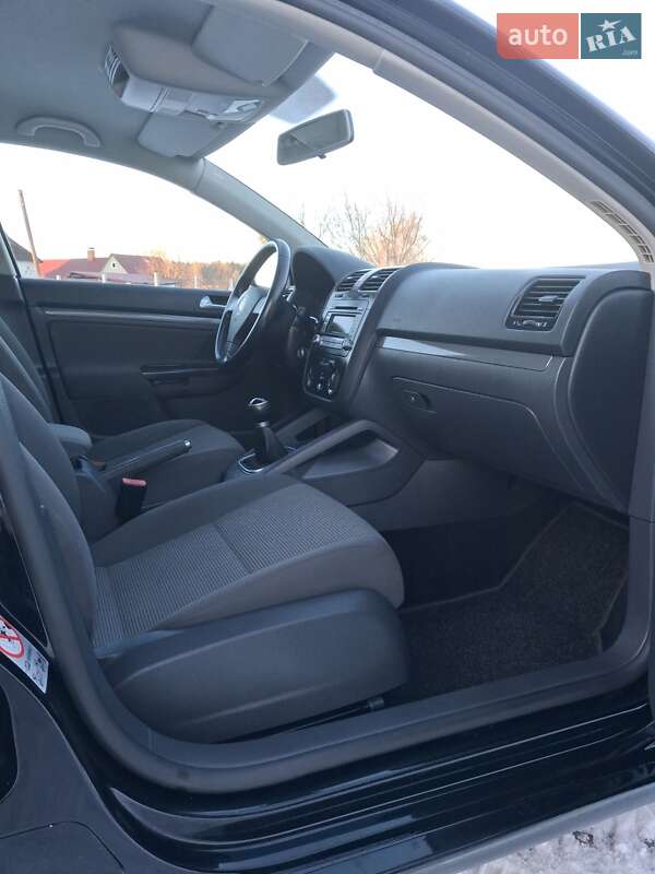 Универсал Volkswagen Golf 2008 в Дубно фото 21 Универсал Volkswagen Golf 2008 в Дубно