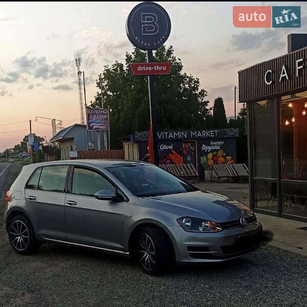 Volkswagen Golf 2014