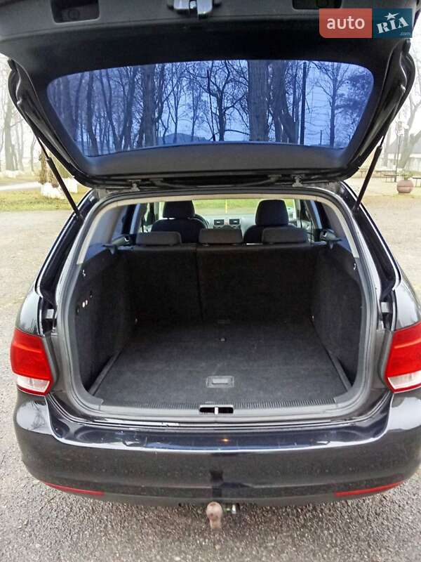 Хетчбек Volkswagen Golf 2009 в Могилів-Подільському фото 9 Хетчбек Volkswagen Golf 2009 в Могилів-Подільському