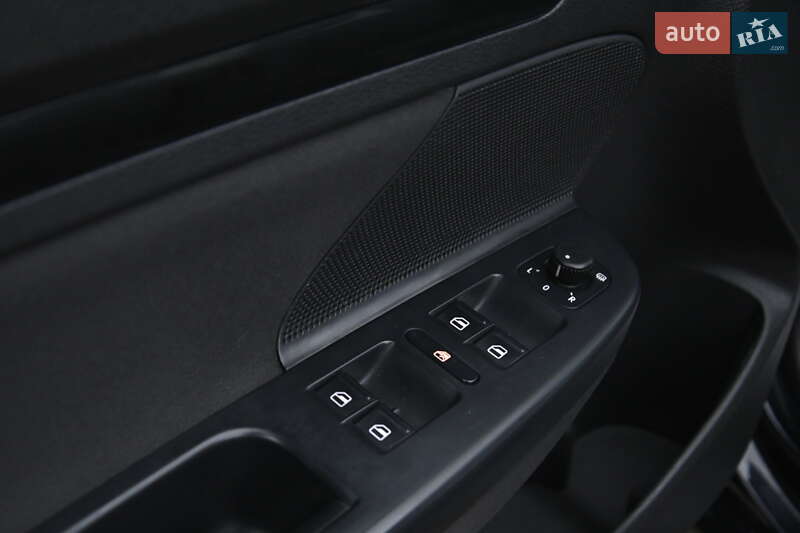 Универсал Volkswagen Golf 2010 в Бердичеве фото 17 Универсал Volkswagen Golf 2010 в Бердичеве