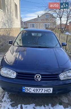 Хетчбек Volkswagen Golf 2001 в Львові