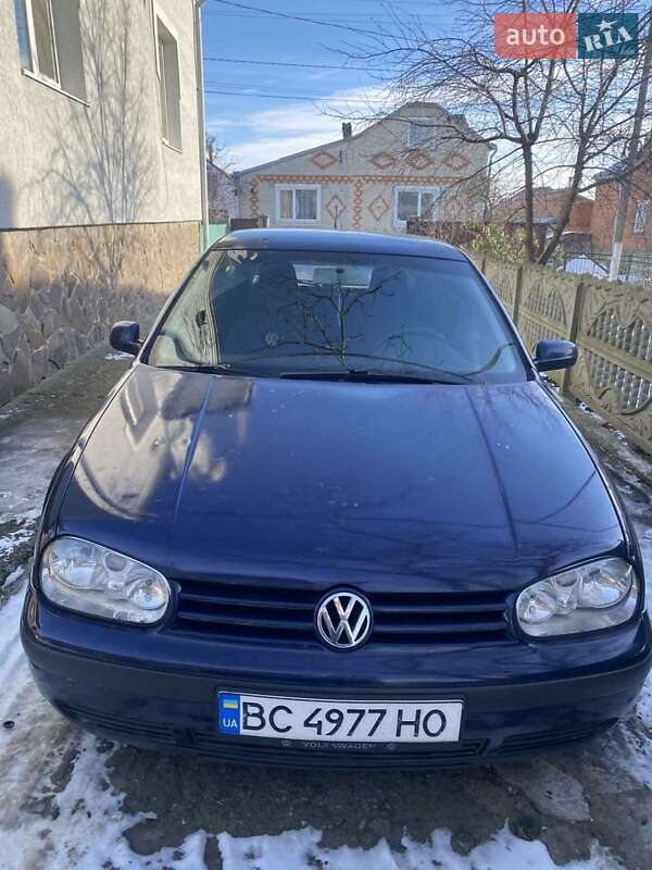 Volkswagen Golf 2001
