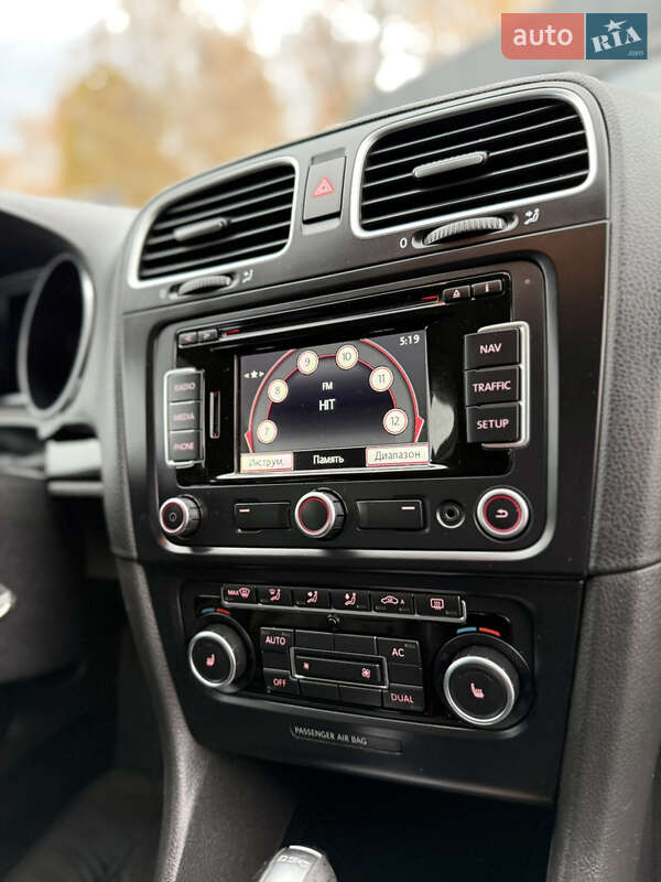 Універсал Volkswagen Golf 2011 в Володимирі