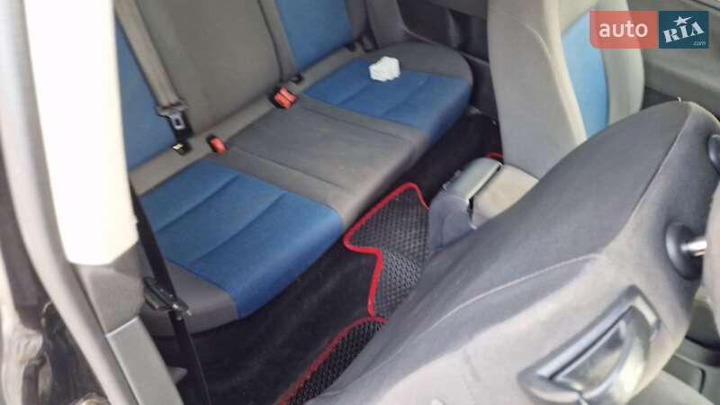 Хэтчбек Volkswagen Golf 2006 в Старом Самборе фото 31 Хэтчбек Volkswagen Golf 2006 в Старом Самборе